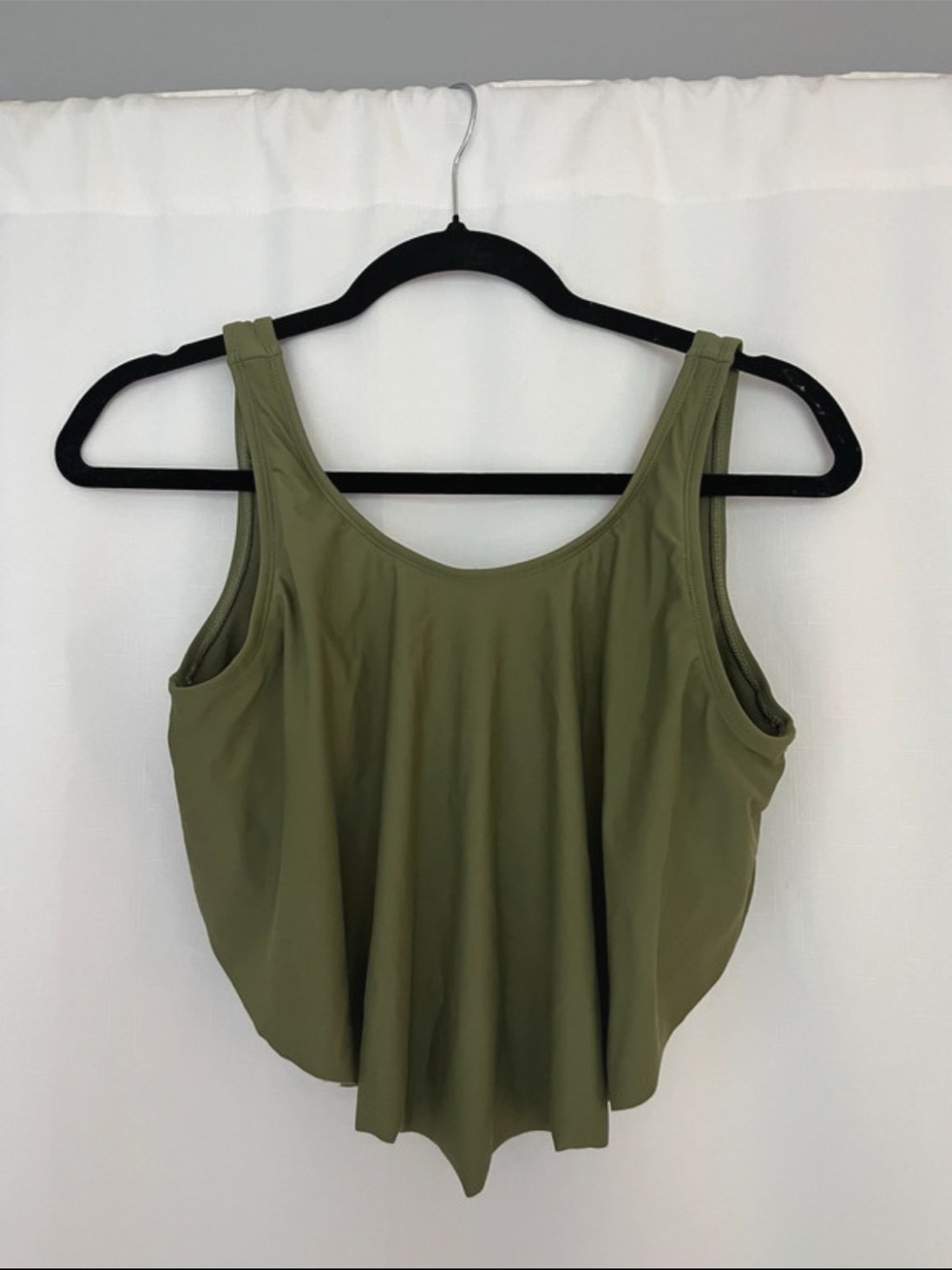 No Boundaries Olive Green Scoop Neck Tank Top